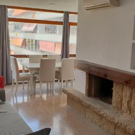 Top Floor Seaview 아파트 토레몰리노스